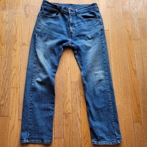 Levi's 505 Straight Jean 32 x 30 (Actual 32 x 28)